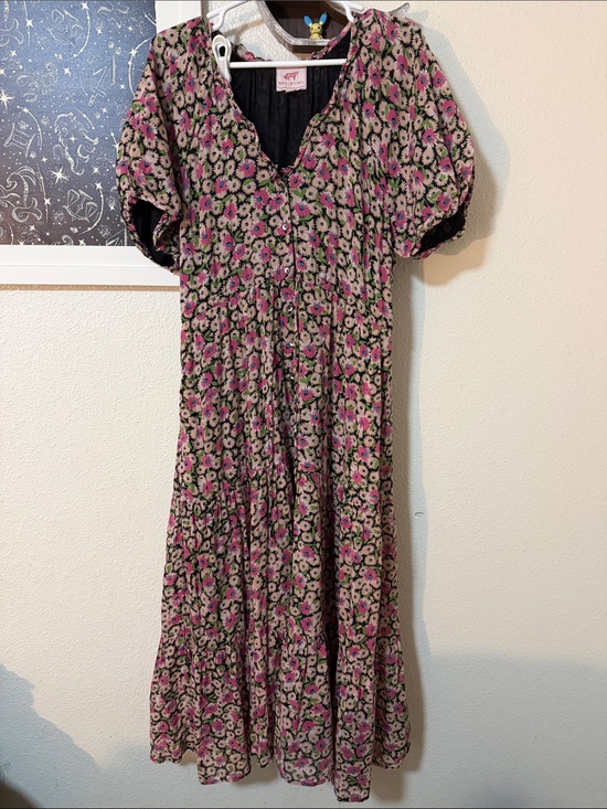 Banjanan Dresses & Skirts - Banjanan floral dress - L